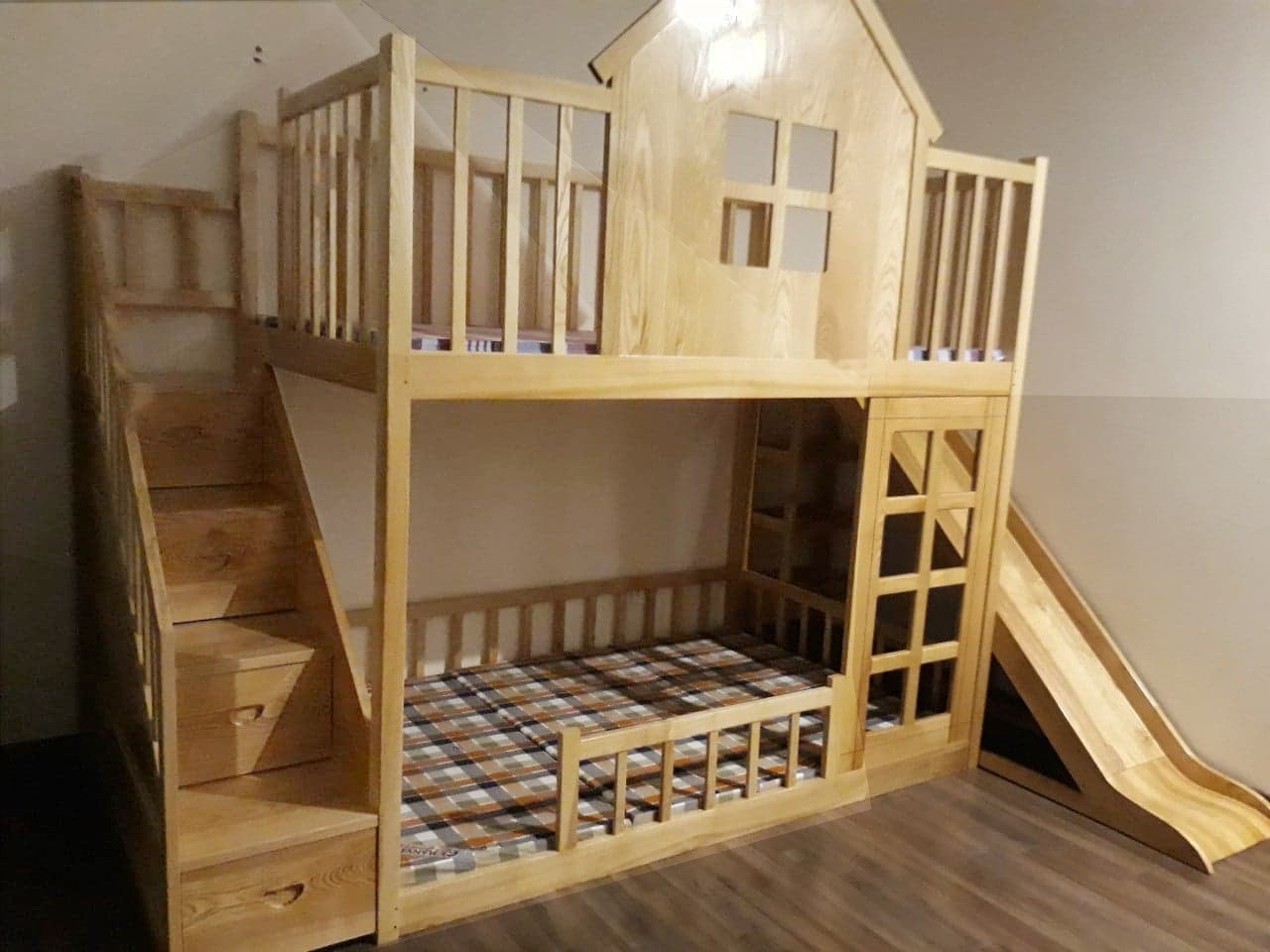 Thi công giường tầng gỗ cho bé